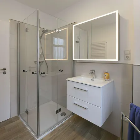 Meerhus 4 * 방어로게